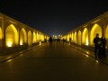 Isfahan, Il ponte Khaju